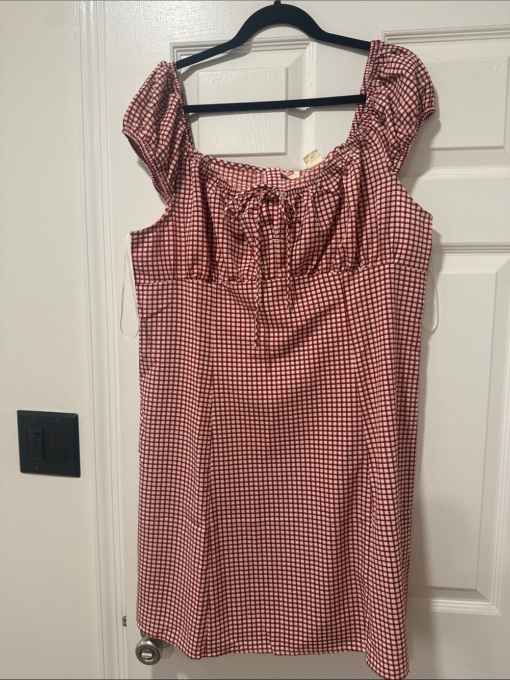 NWOT Levi's Red Gingham Square-Neck Sundress with Puff Sleeves